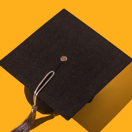 These are the best luxury college graduation gifts to give in 2022