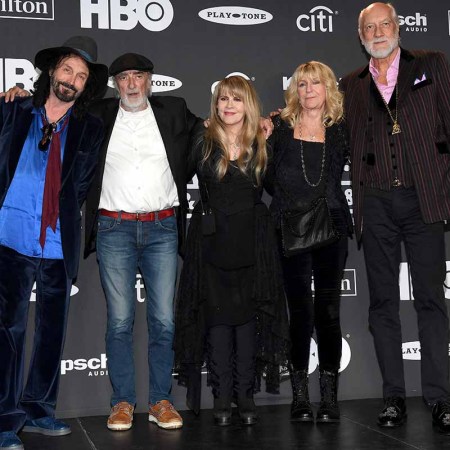 Mike Campbell, John McVie, inductee Stevie Nicks, Christine McVie and Mick Fleetwood of Fleetwood Mac at the 2019 Rock & Roll Hall Of Fame Induction Ceremony