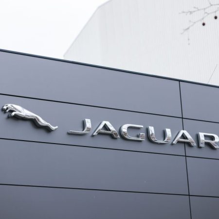 Jaguar logo