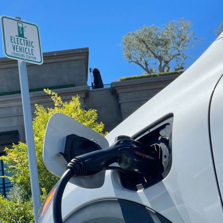 Electric car fueling