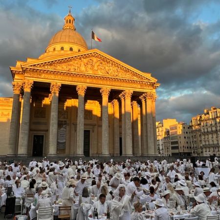 Diner en Blanc