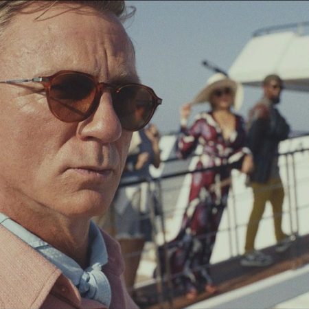 Daniel Craig in Knives Out 2