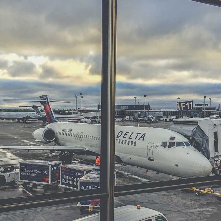 Boeing 717 - Delta Gate at MSP Airport. The airport just topped JD Power's annual airport satisfaction survey