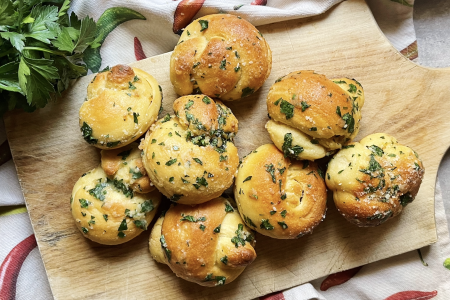 Chef Rossella Rago's garlic knots