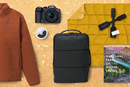 The Best Travel Gifts for the Jet-Setters on Your List This Year