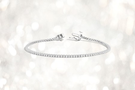 Aurate Dazzling Diamond Tennis Bracelet