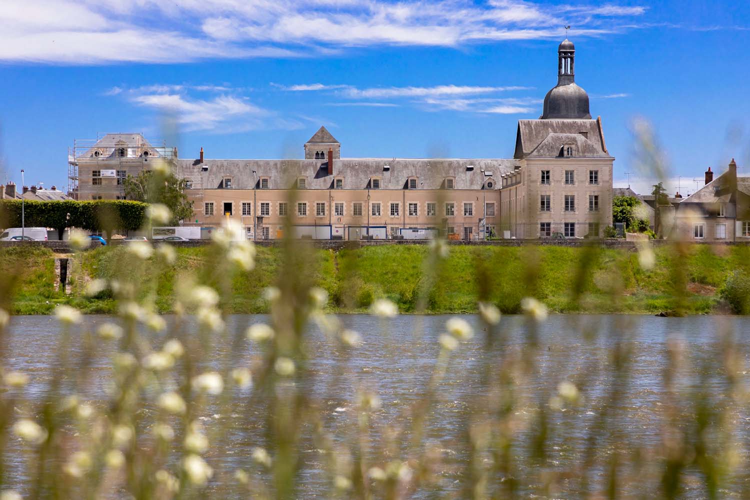 Fleur de Loire exterior 