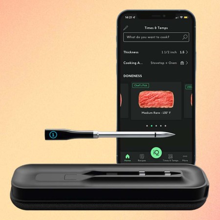 CHEF iQ Smart Thermometer, a new grilling device