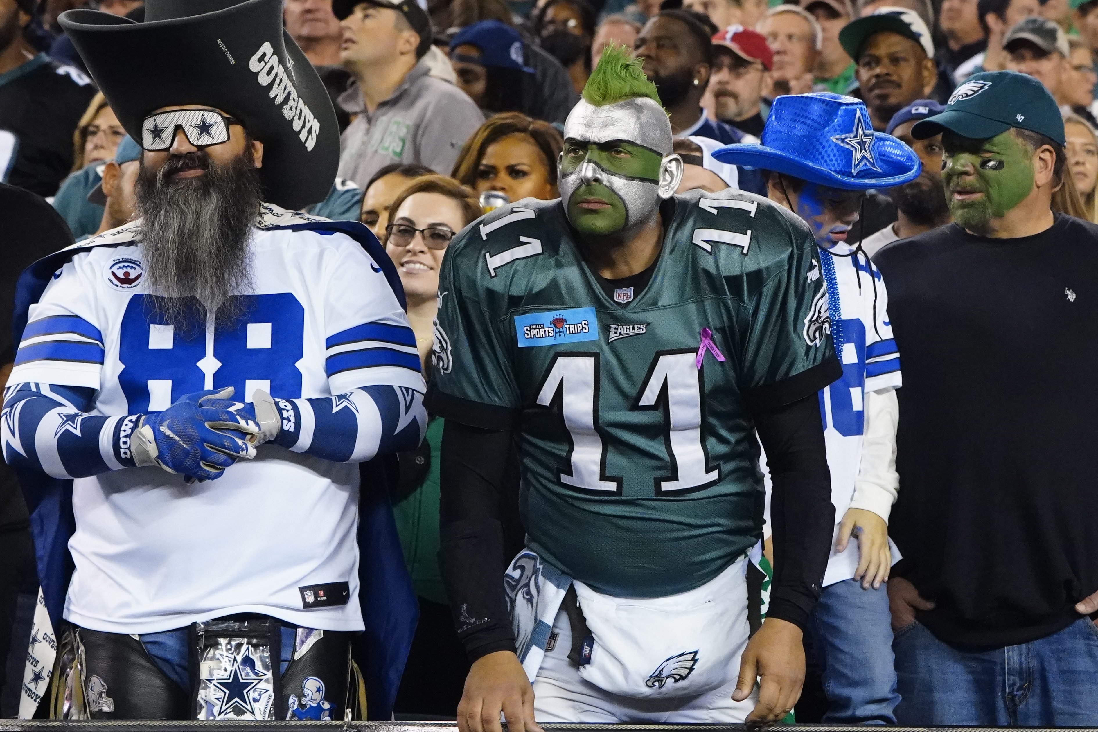 Dallas Cowboy and Philadelphia Eagle fans.