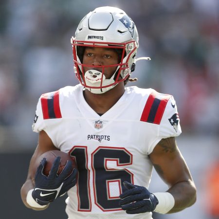 Jakobi Meyers of the Patriots in action against the Jets on October 30.