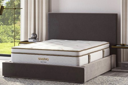 Saatva Latex Hybrid Mattress