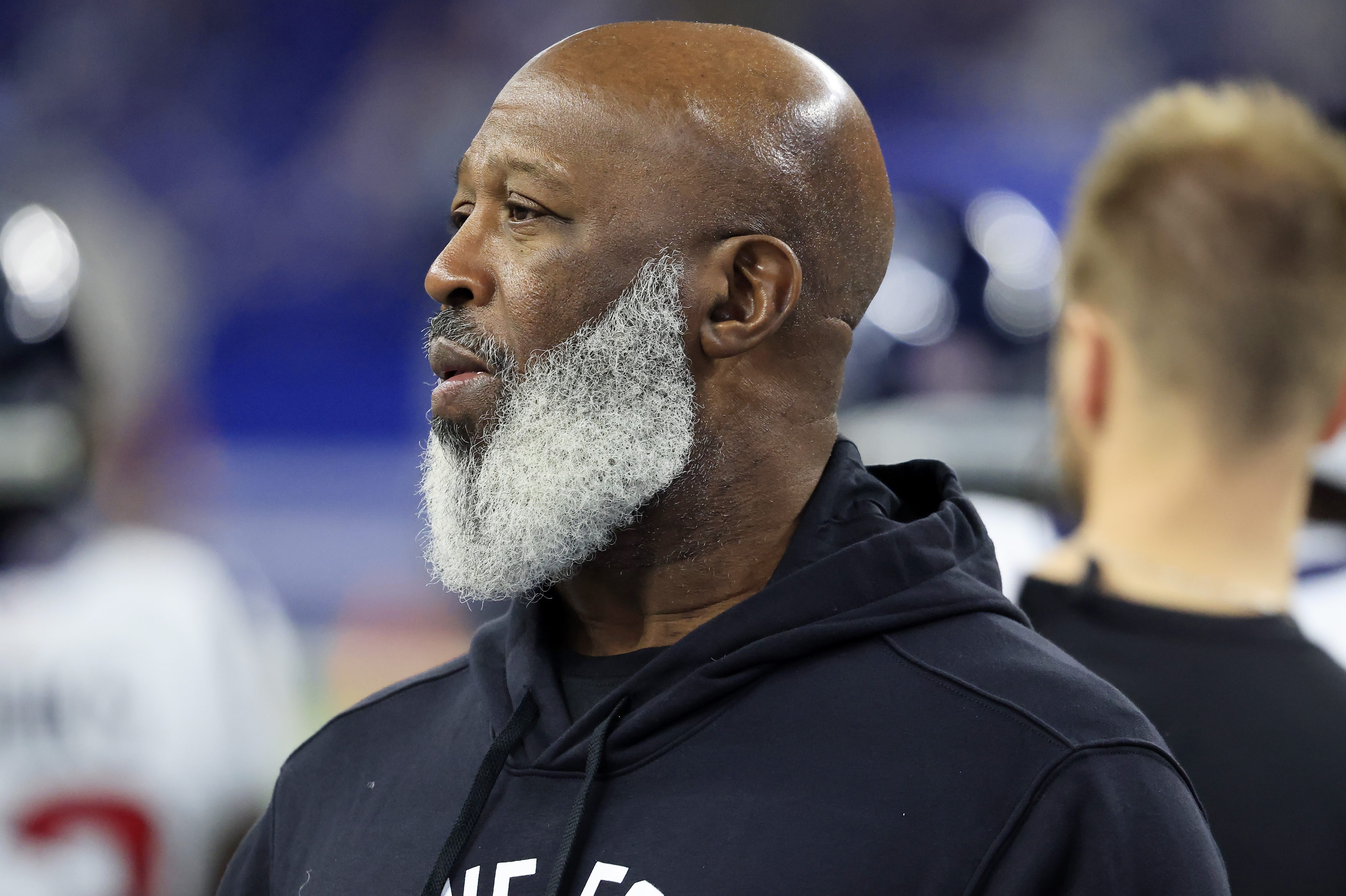 Former Houston Texans coach Lovie Smith on the sidelines on Sunday.