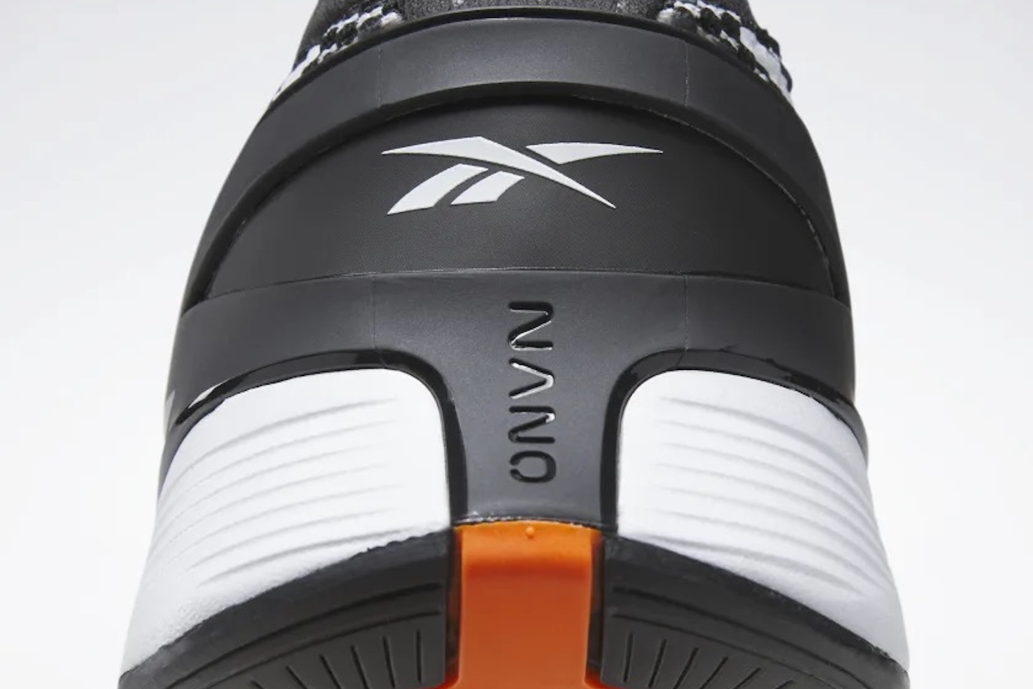 a model shot of the Reebok Nano X3 New Cushion