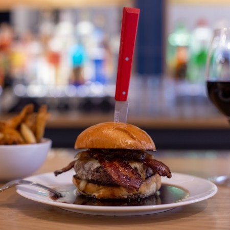 the burger at town house restaurant in westchester with fries and red wine