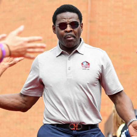 Hall of Fame wide receiver Michael Irvin