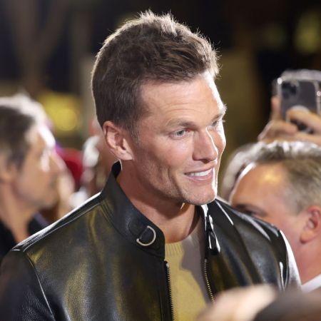 Tom Brady at the premiere of "80 for Brady"