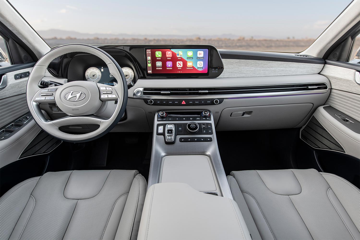 The dashboard and infotainment in the 2023 Hyundai Palisade SUV