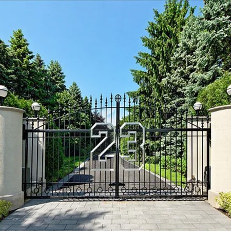 Entrance to Michael Jordan's house