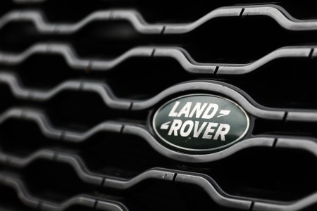 Land Rover logo