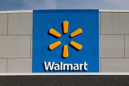 Walmart sign